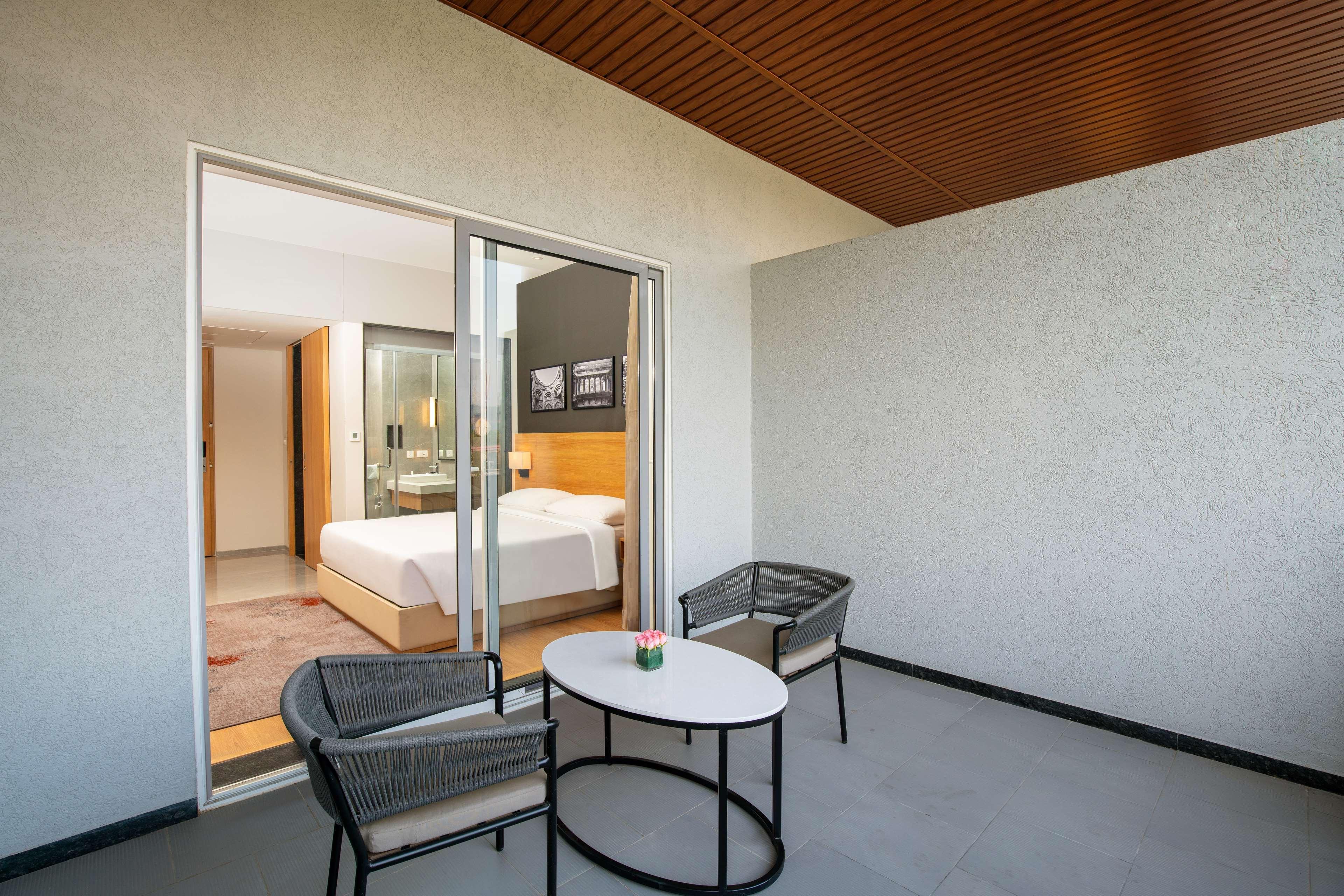 Park Inn By Radisson Gwalior Eksteriør billede